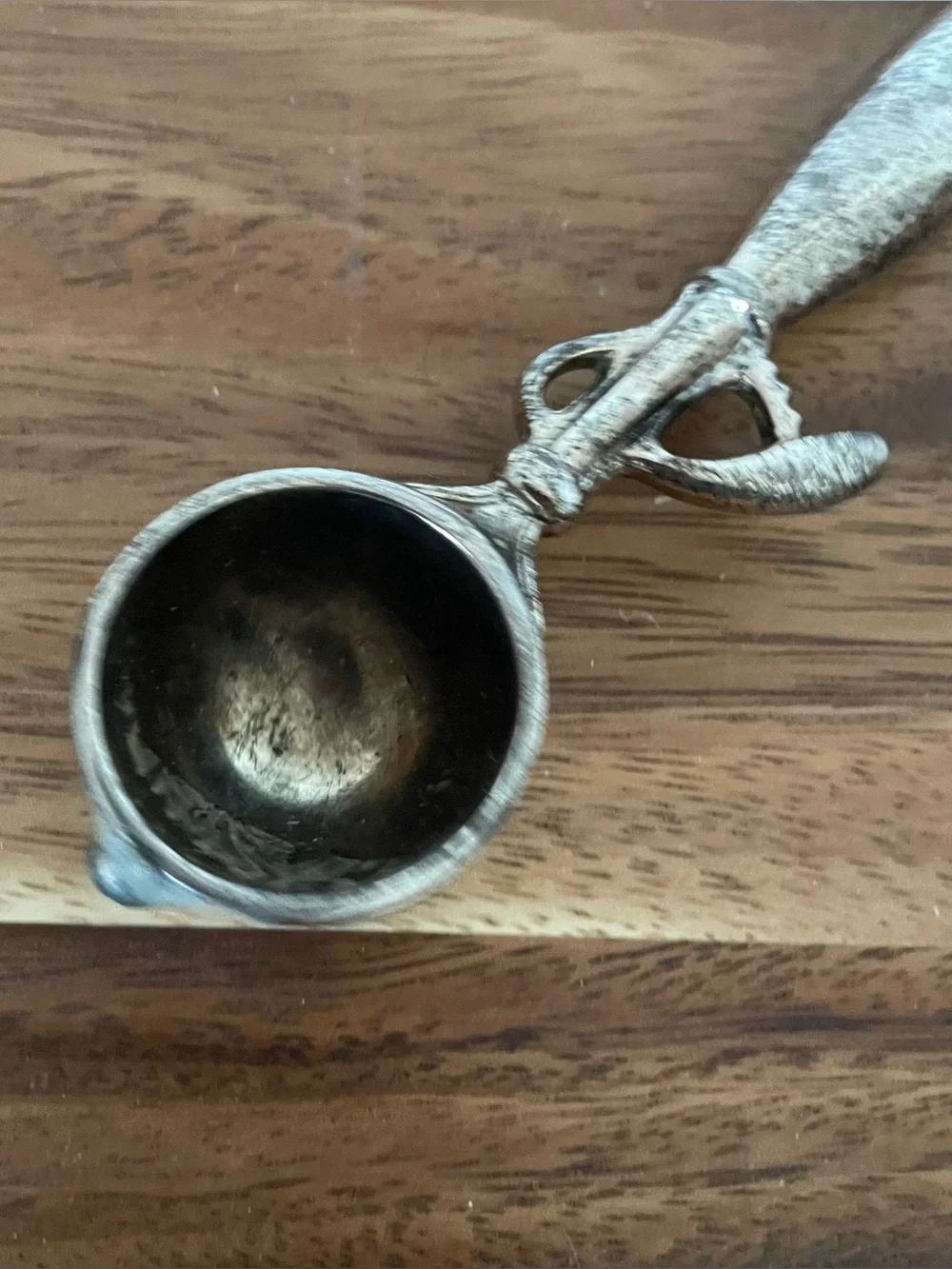 PartyLite vintage silver plated ice cream scoop candle snuffer with tarnish